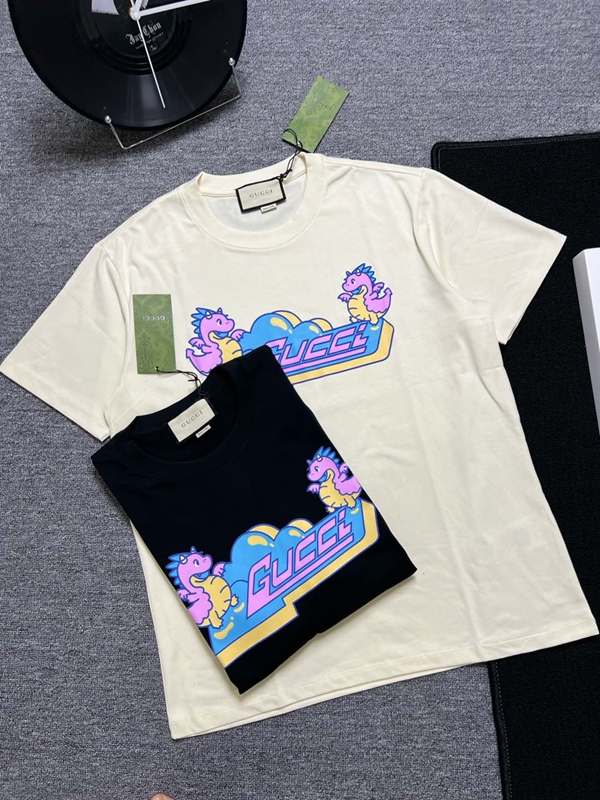 ブランドTシャツ正面デザイン